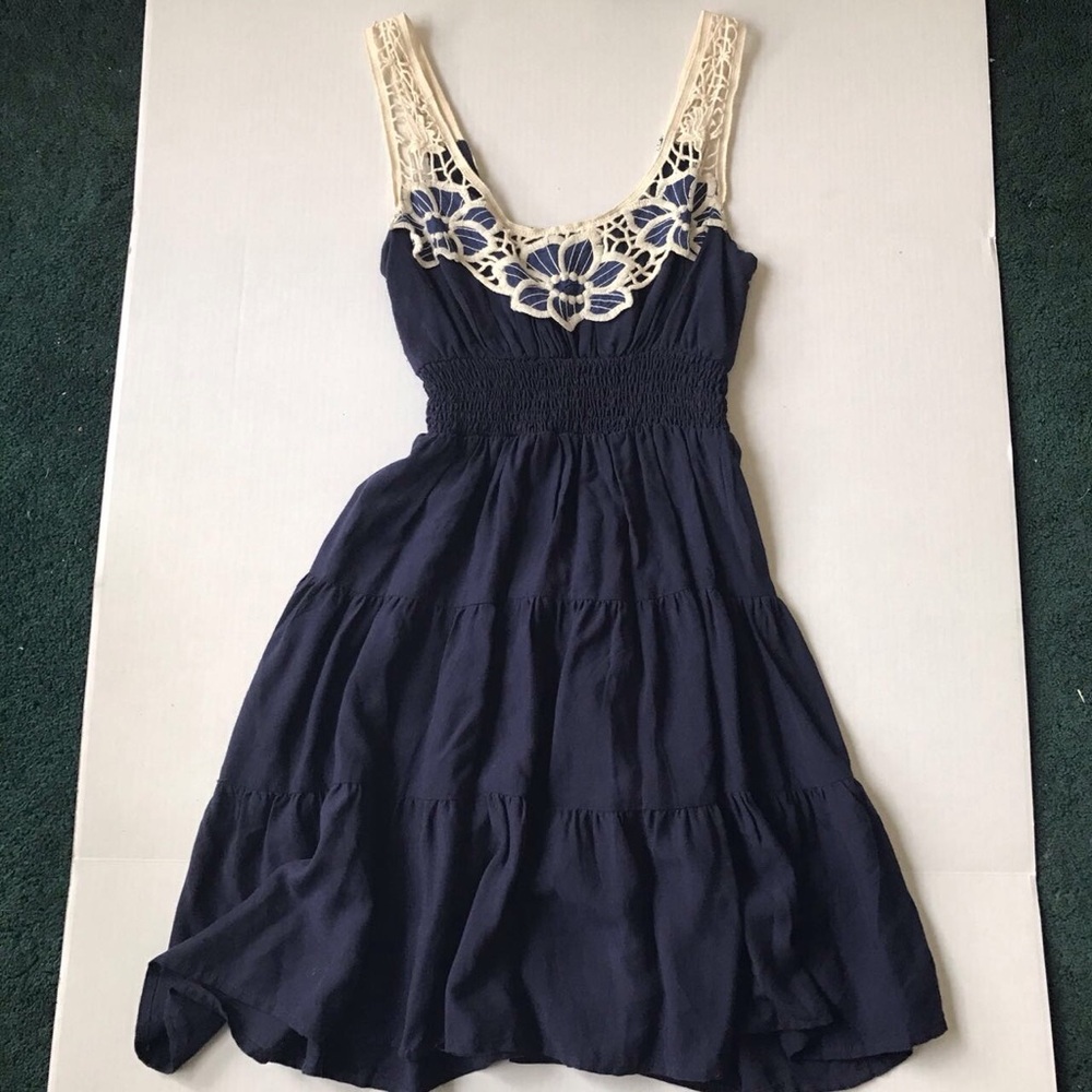 Delias Dress